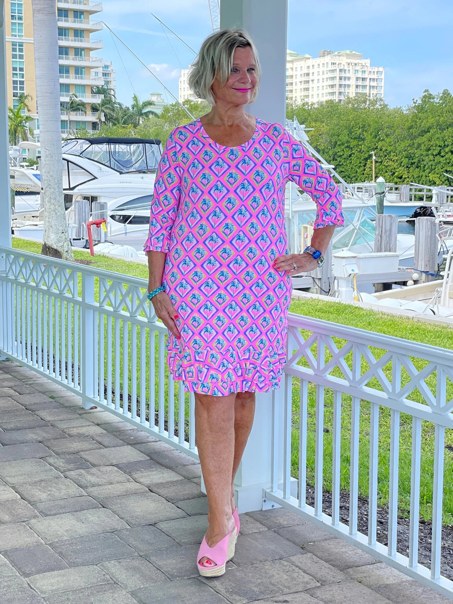 PALM TREE SIESTA RUFFLE SLEEVE DRESS