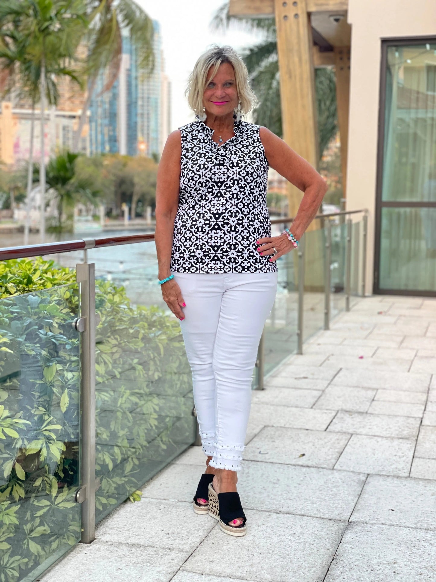 NAPLES DAY SLEEVELESS RUFFLE