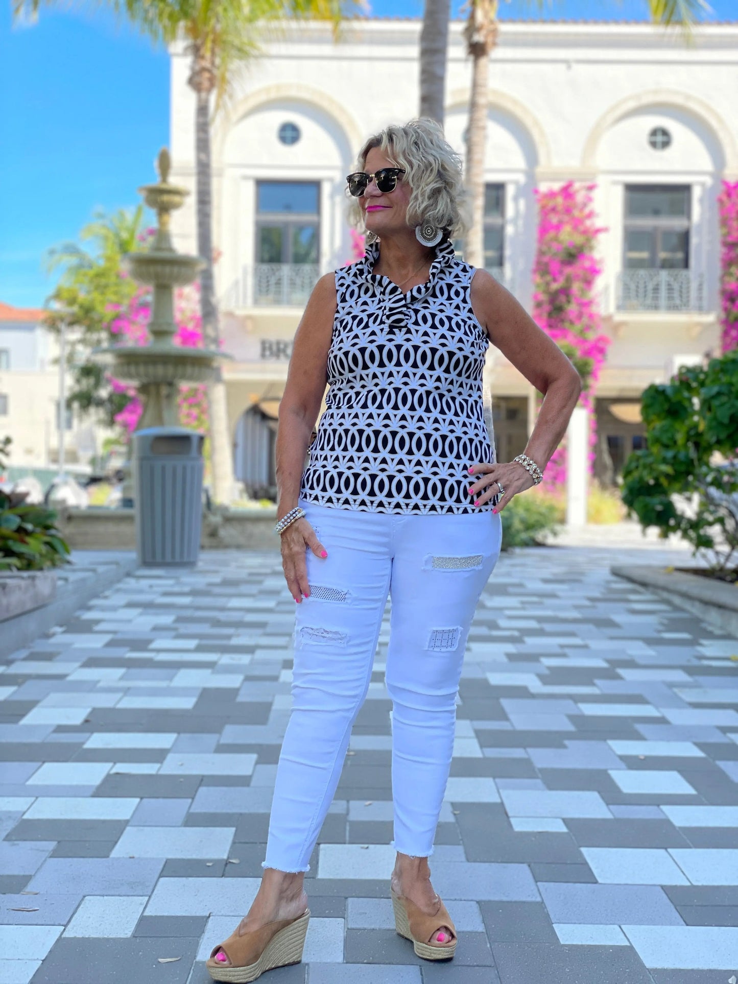 SANDBAR SLEEVELESS RUFFLE TOP