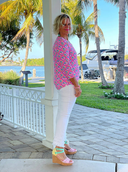PALM TREE SIESTA V NECK TOP