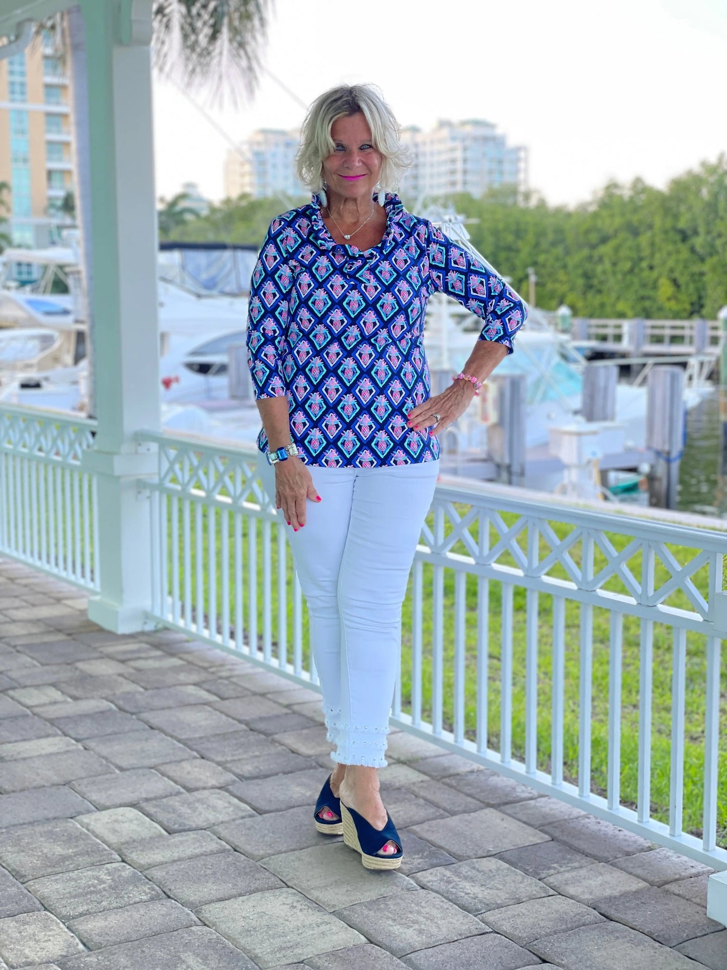 PINEAPPLE VACA RUFFLE TOP