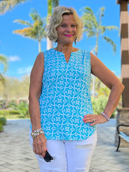 OCEAN MILE SLEEVELESS V NECK
