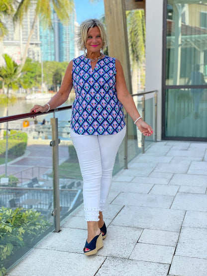 PINEAPPLE VACA SLEEVELESS V NECK