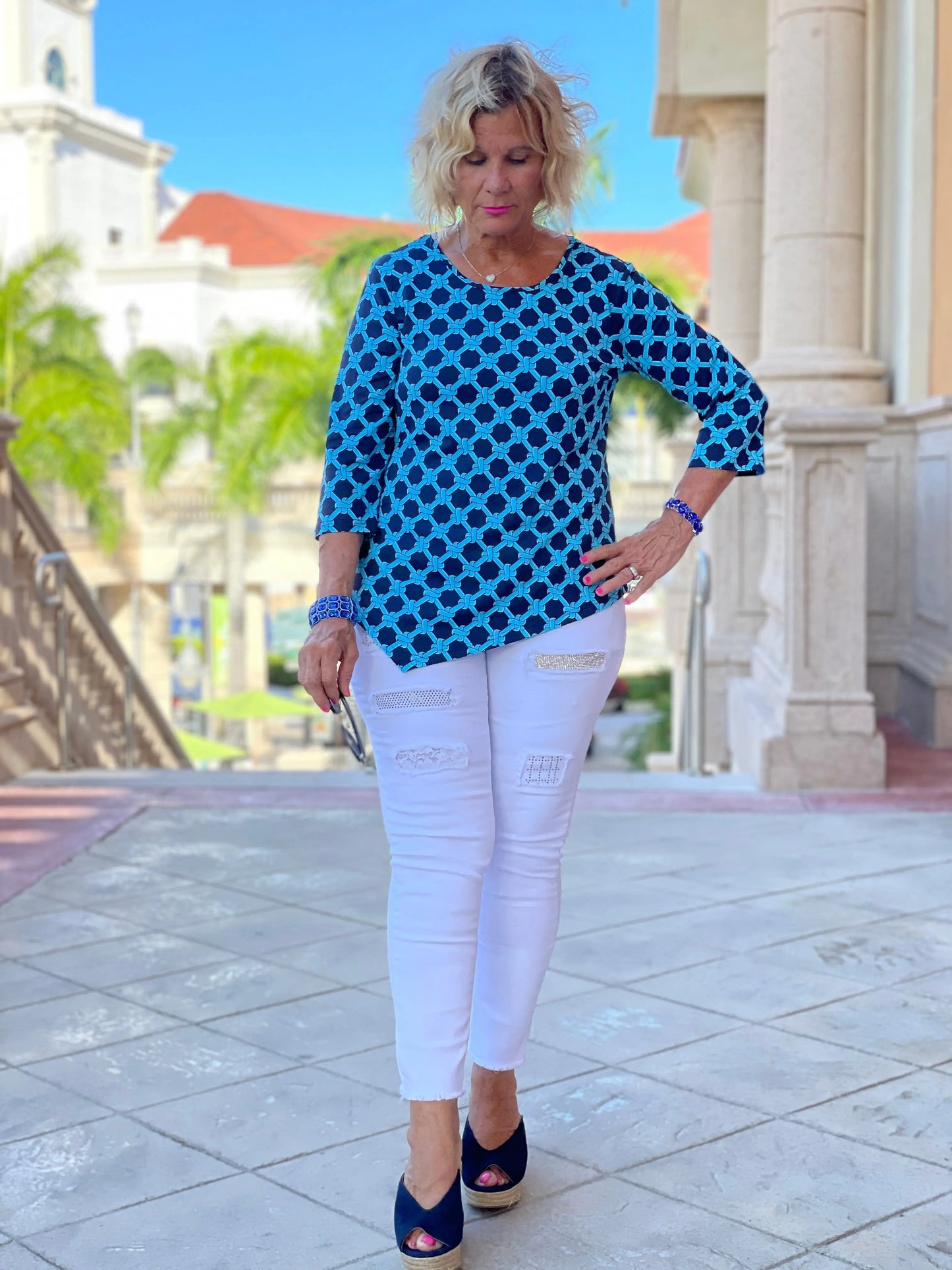 SEASIDE ASYMMETRIC TOP
